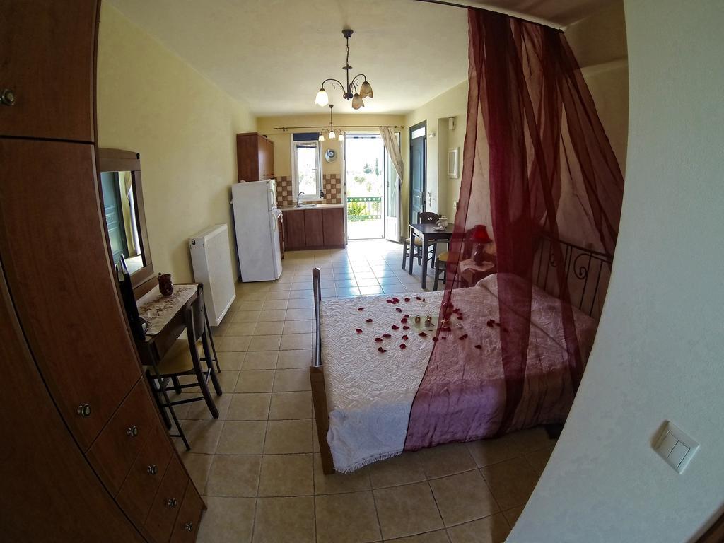 Remenata Apartment Lixouri Ruang foto