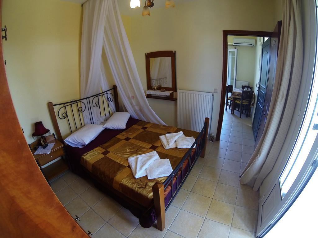 Remenata Apartment Lixouri Ruang foto