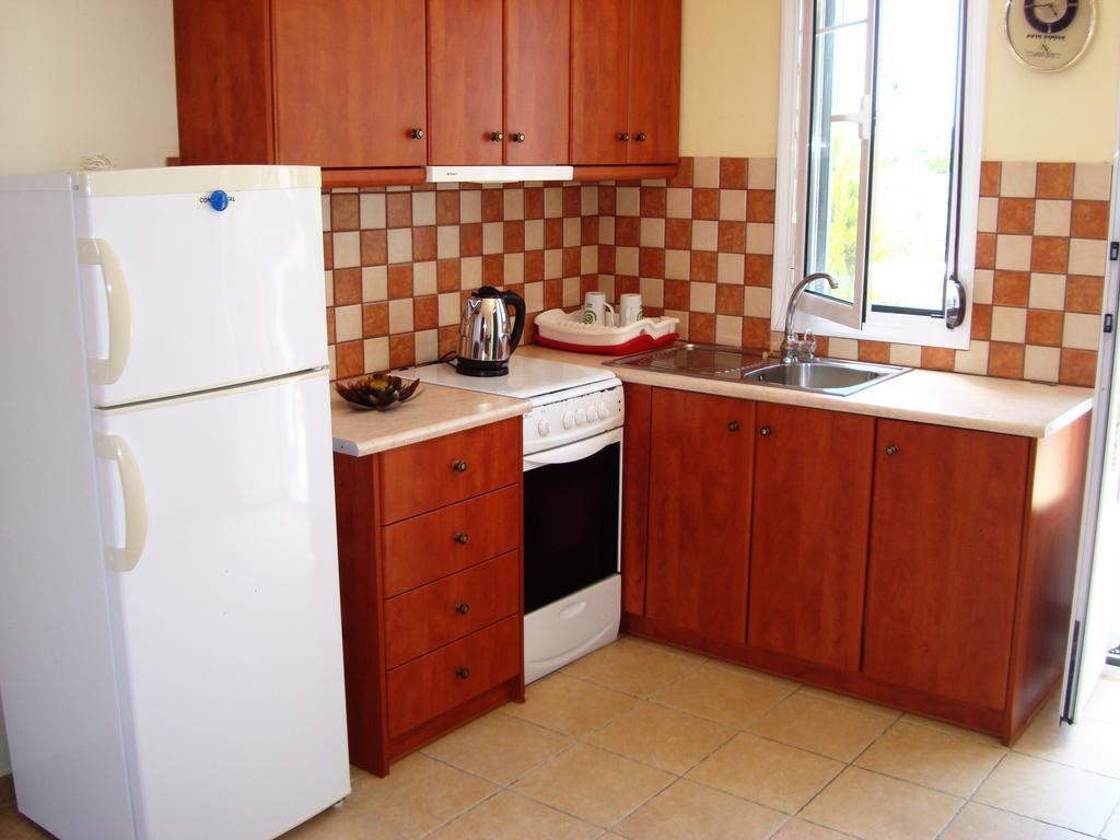 Remenata Apartment Lixouri Ruang foto